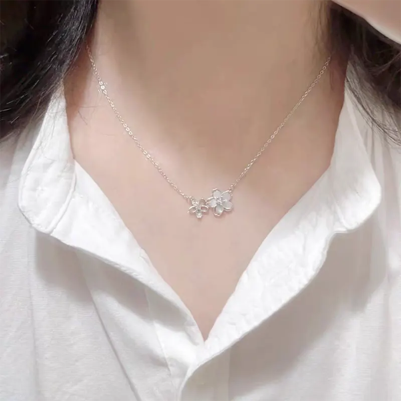 ネックレス